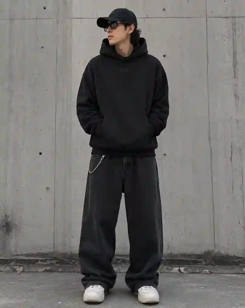 baggy clothes